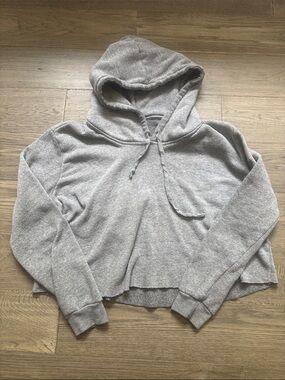 Brandy Melville | Super Soft Heather Gray Cropped Hoodie One Size